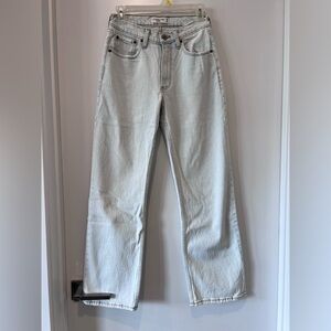 Abercrombie Baggy Fit Mid Rise Jeans